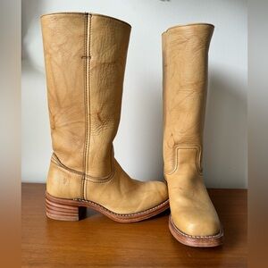 FRYE Campus Boots - Size 8 (barely worn!)